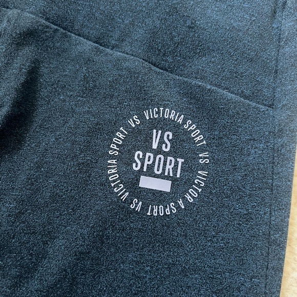 VICTORIA’S SECRET SPORT WOMEN’S EVERYWHERE CROSSOVER SLIM BOOT PANT NAVY BLUE - Picture 3 of 11